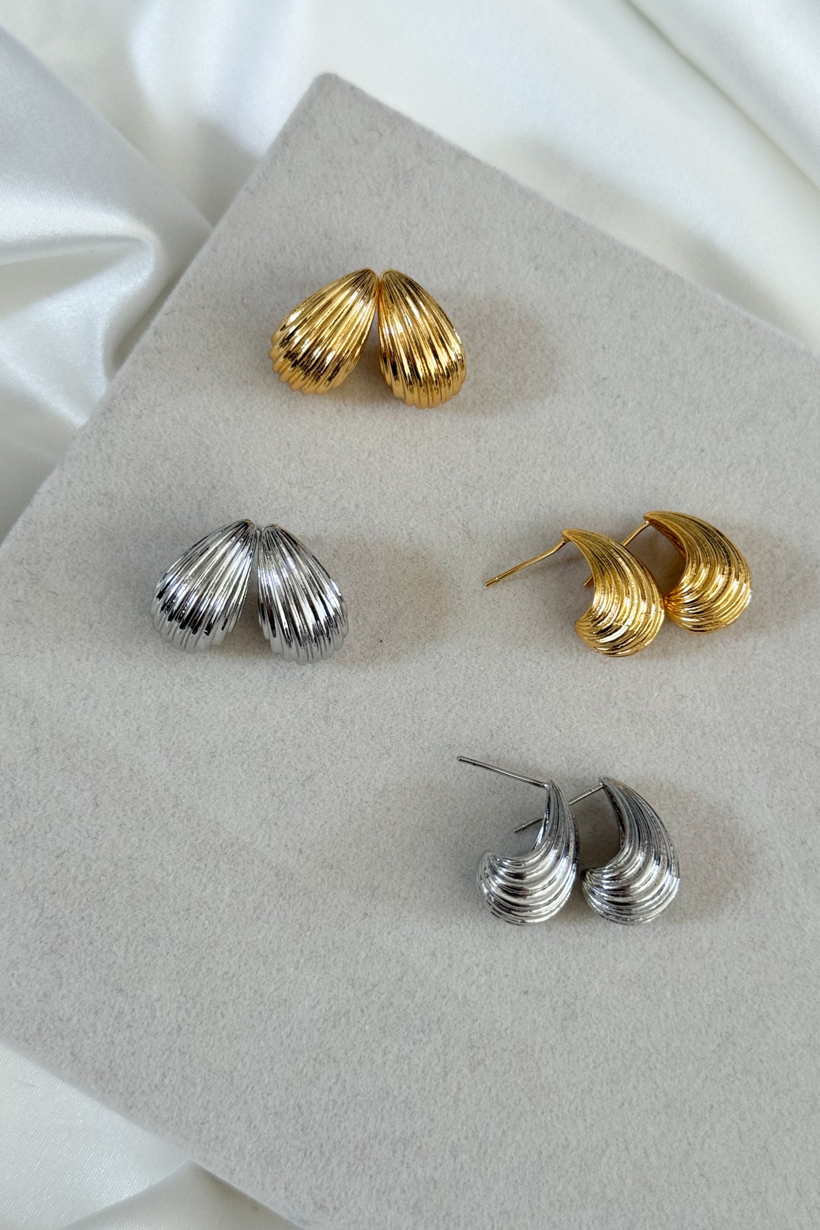 Σκουλαρίκια wave silver