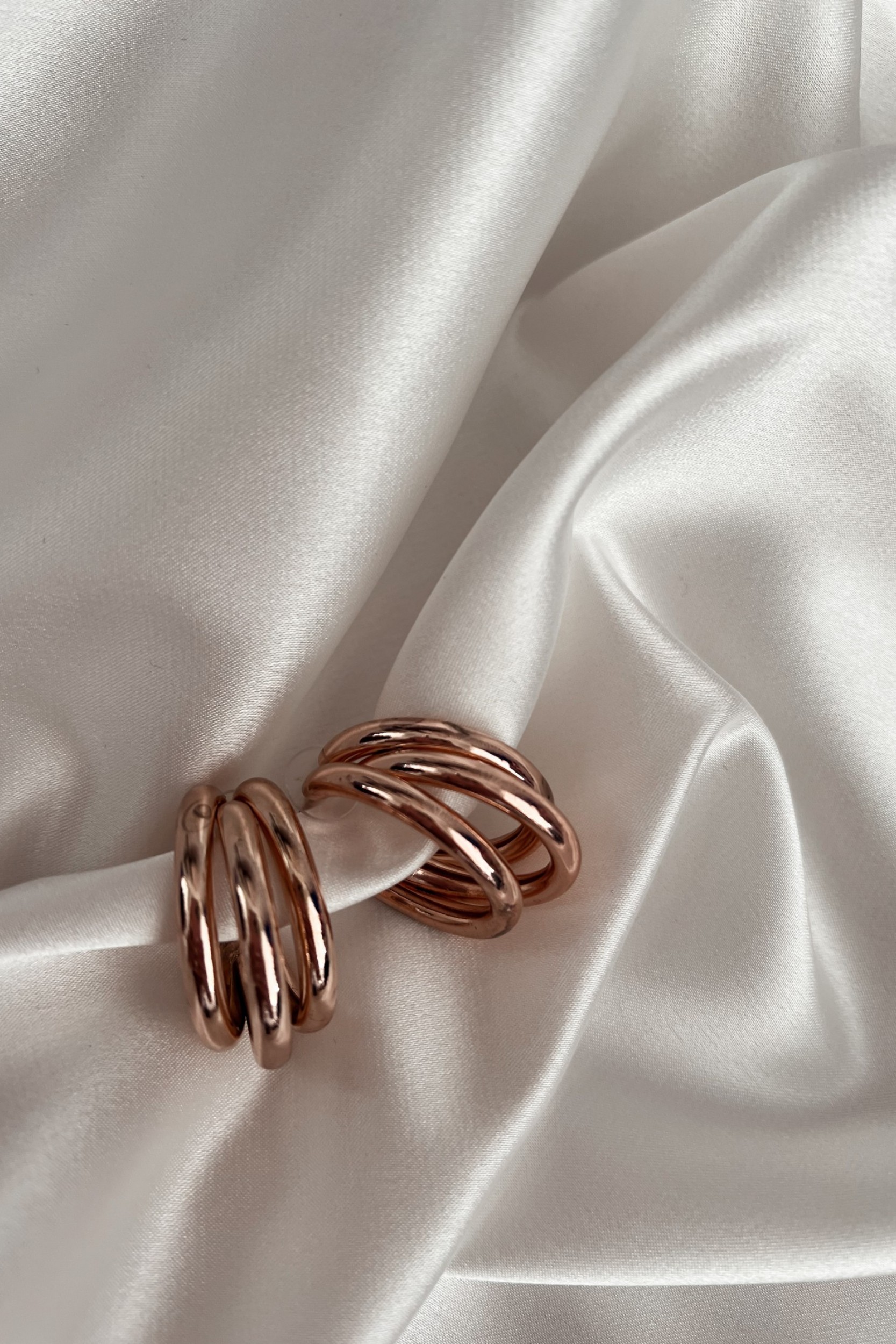 Κρίκοι yvone rose