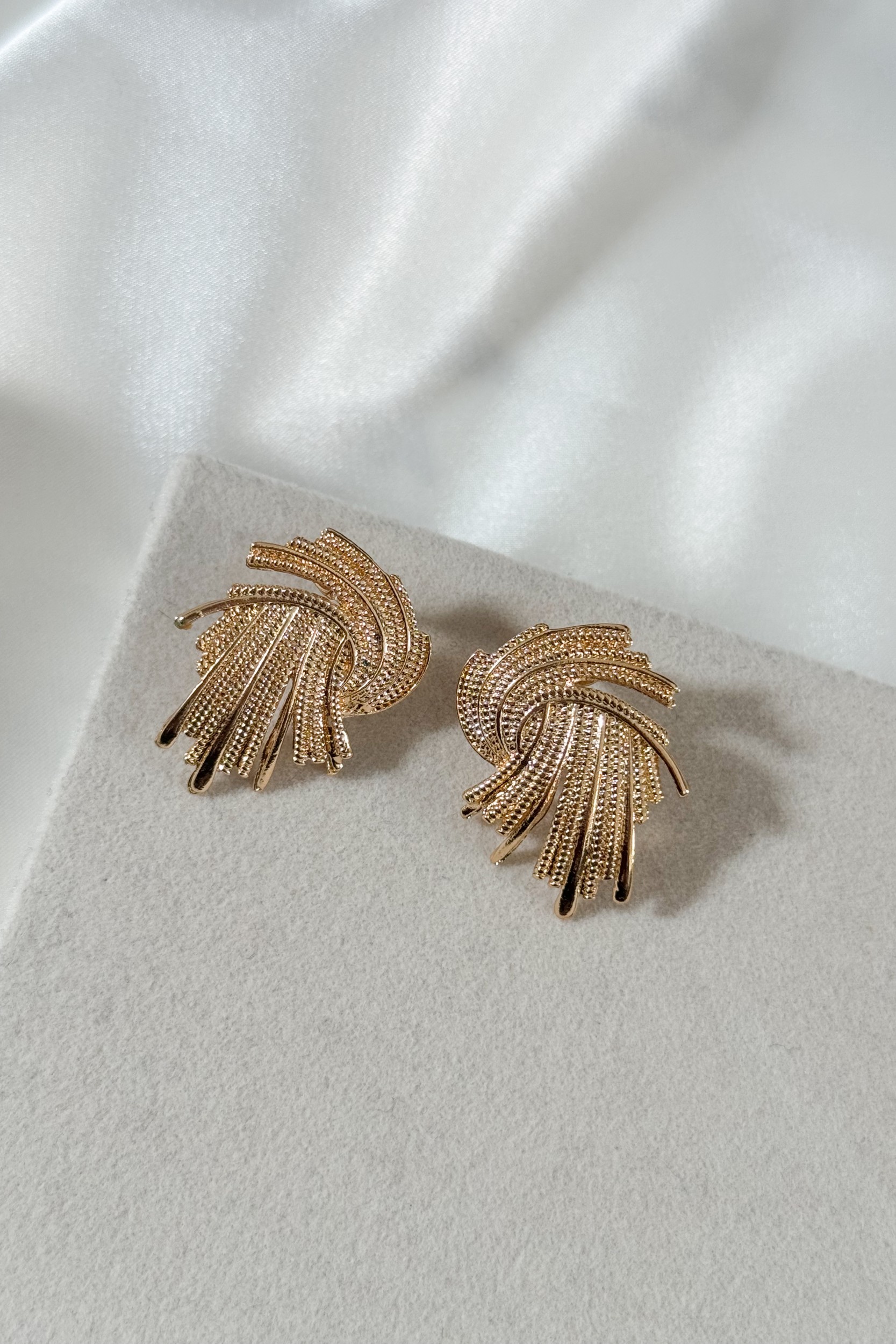 Σκουλαρίκια Irene  gold