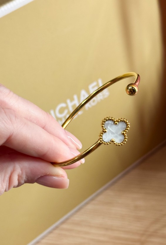 Βραχιόλι omega λευκο